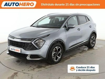 Gris / plata Usado 2024 Kia Sportage SUV | 25.299 € (Precio justo)