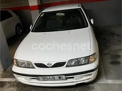 Usado Nissan Almera 100 CV (73 kW) 1998 Blanco Berlina