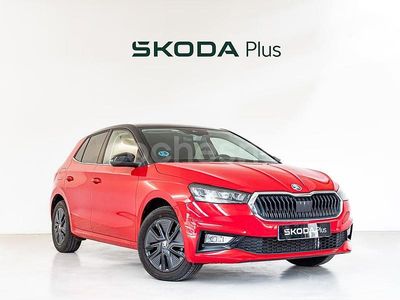 Usado Skoda Fabia Selection 115 CV (84 kW) 2024 Rojo Utilitario