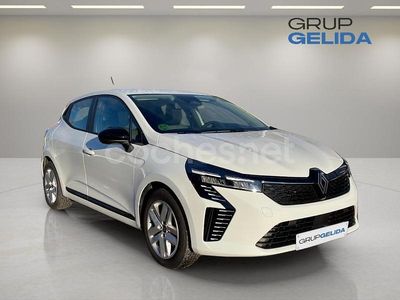 Begagnad Renault Clio V Evolution 100 HK (73 kW) 2024 Vit Sedan