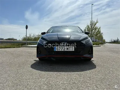 Usado Hyundai i20 204 CV (150 kW) 2024 Negro Utilitario