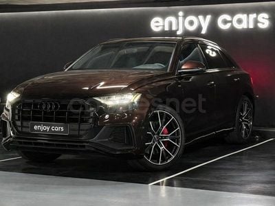 Begagnad Audi Q8 Ambiente 286 HK (210 kW) 2022 Brun SUV