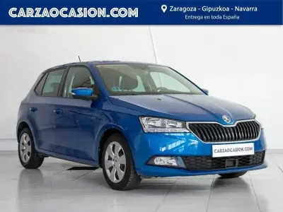 Usado Skoda Fabia 95 CV (69 kW) 2021 Azul Utilitario