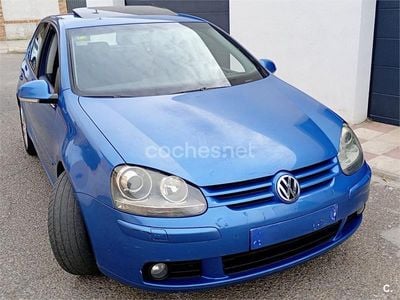 Azul Usado 2005 VW Golf IV Highline Berlina | 3900 € (Precio justo)