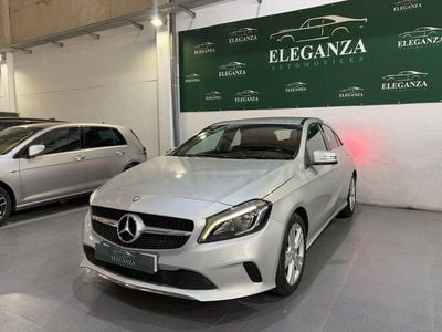 Käytetty Mercedes A200 Style 136 HP (100 kW) 2016 Harmaa Sedan