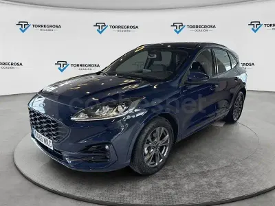 Usado Ford Kuga ST-Line 190 CV (139 kW) 2023 Azul SUV