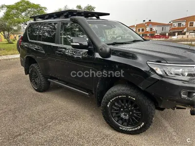 Begagnad Toyota Land Cruiser 177 HK (130 kW) 2020 Svart SUV