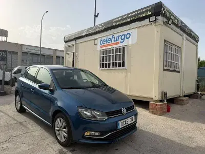 Usado VW Polo Edition 75 CV (55 kW) 2016 Azul Berlina