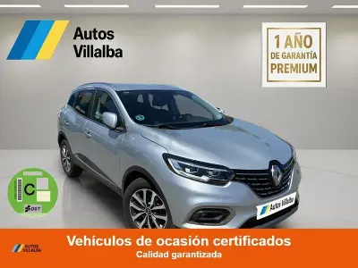 Usado Renault Kadjar Zen 140 CV (102 kW) 2019 Gris / plata SUV