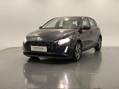 Usado Hyundai i20 84 CV (61 kW) 2024 Gris / plata Utilitario