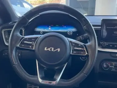 Usado Kia XCeed GT-Line 160 HP (117 kW) 2023 Branco SUV