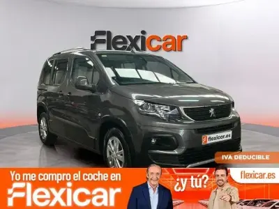 Usado Peugeot Rifter Active 130 CV (95 kW) 2020 Gris Monovolumen