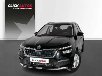 Usado Skoda Kamiq Ambition 95 CV (69 kW) 2023 Negro SUV
