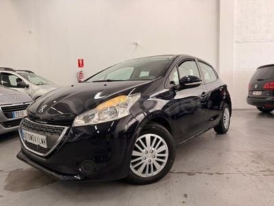 Usado Peugeot 208 Active 68 CV (50 kW) 2013 Azul Utilitario