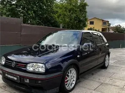 Usado VW Golf III Edition 115 CV (84 kW) 1996 Violeta / lila Berlina