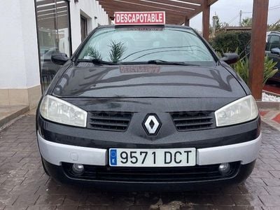 Usado Renault Mégane Cabriolet Authentique 120 CV (88 kW) 2004 Negro Descapotable