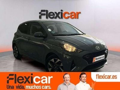 Usado Hyundai i10 67 CV (49 kW) 2024 Verde Utilitario