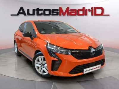 Usado Renault Clio Evolution 101 CV (74 kW) 2024 Naranja Utilitario