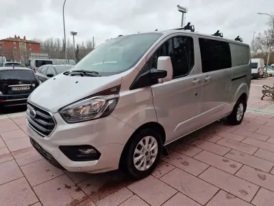 Usado Ford Transit Custom Trend 131 CV (96 kW) 2021 Gris Van