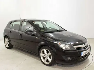 Używany Opel Astra Enjoy 120 KM (88 kW) 2008 Czarny Hatchback