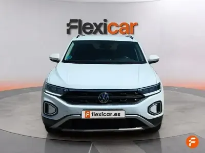 Usado VW T-Roc Life 150 CV (110 kW) 2023 Blanco SUV