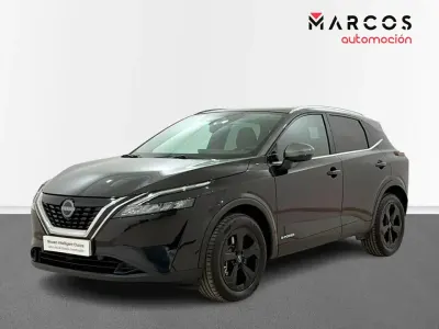 Begagnad Nissan Qashqai Black Edition 190 HK (139 kW) 2024 SUV