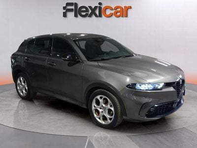 Usado Alfa Romeo Tonale Sprint 131 CV (96 kW) 2023 Gris SUV