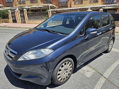 Honda FR-V