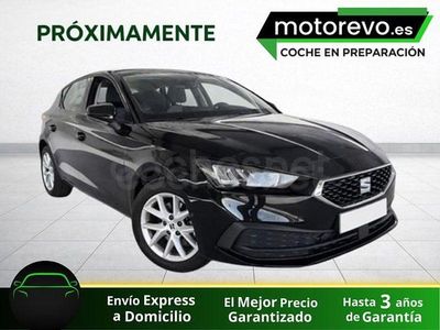 Usado Seat Leon Style 115 CV (84 kW) 2021 Negro Berlina