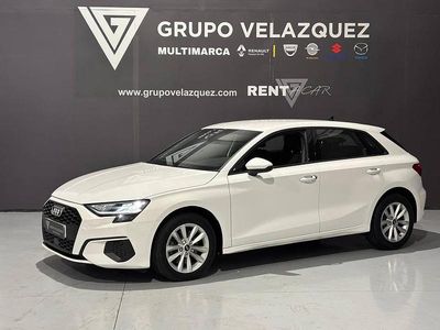 Usado Audi A3 110 CV (80 kW) 2021 Blanco Berlina