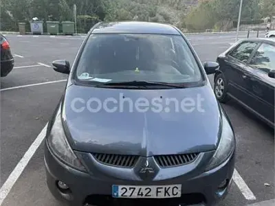 Usado Mitsubishi Grandis Instyle 136 CV (100 kW) 2007 Gris / plata Monovolumen
