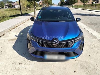 Usado Renault Clio V Techno 90 CV (66 kW) 2024 Azul Berlina