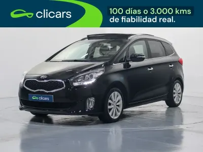 Usado Kia Carens 115 CV (84 kW) 2016 Negro Monovolumen