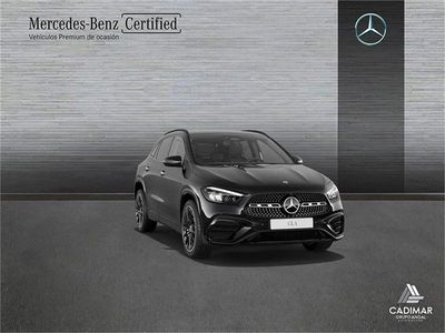 Usado Mercedes GLA200 AMG line 150 CV (110 kW) 2024 Negro cosmos SUV