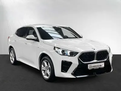 Usado BMW X2 Sport Line 170 CV (125 kW) 2024 Blanco SUV