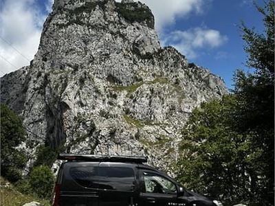 Usado Dacia Dokker Comfort 95 CV (69 kW) 2020 Negro Monovolumen