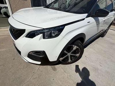 Usado Peugeot 5008 120 CV (88 kW) 2018 Blanco SUV
