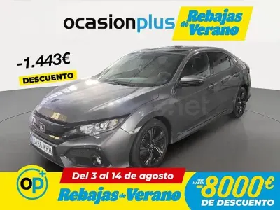 Usado Honda Civic Elegance 129 CV (94 kW) 2018 Gris / plata Berlina