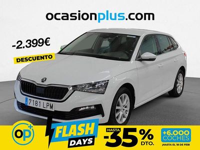 Usado Skoda Scala Ambition 110 CV (80 kW) 2021 Blanco Utilitario