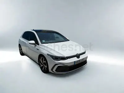 Usado VW Golf VIII R-line 150 CV (110 kW) 2022 Blanco Berlina