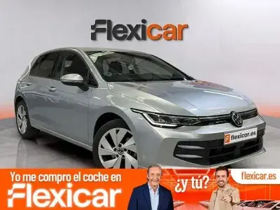 Usado VW Golf VIII 116 CV (85 kW) 2025 Gris Berlina