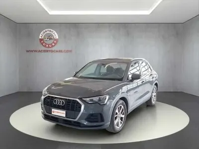 Usado Audi Q3 Business 190 CV (139 kW) 2020 Gris SUV