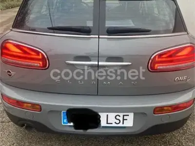 Usado Mini One D Clubman 116 CV (85 kW) 2021 Gris / plata Familiar