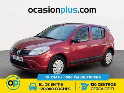 Usado Dacia Sandero Ambiance 75 CV (55 kW) 2012 Rojo Utilitario