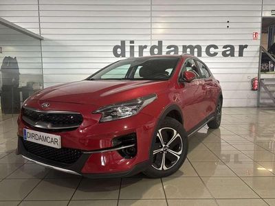 Usado Kia XCeed 141 CV (103 kW) 2021 Burdeos SUV