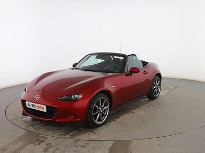 Usado Mazda MX5 Exclusive-Line 184 CV (135 kW) 2023 Rojo Descapotable