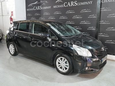 Negro Usado 2011 Toyota Verso Active Monovolumen | 6900 € (Precio justo)