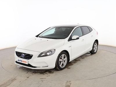 Usado Volvo V40 Kinetic 115 CV (84 kW) 2015 Blanco Familiar