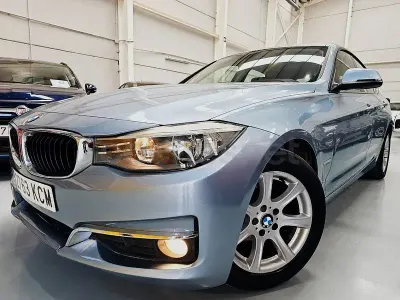Begagnad BMW 318 Gran Turismo Sport Line 143 HK (105 kW) 2013 Blå Sedan