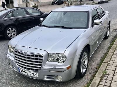 Usado Chrysler 300C 218 CV (160 kW) 2007 Gris Berlina